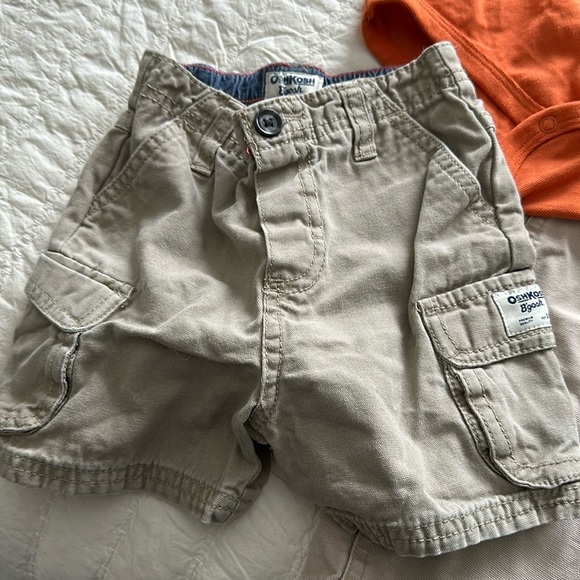 18-24m Osh Kosh shorts and short sleeve onsie shirt,chaps and old navy overalls - Picture 2 of 16